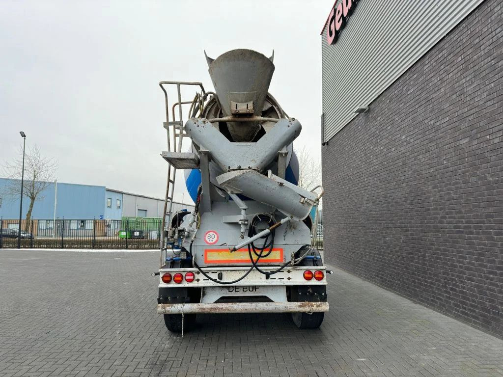 DE BUF 2-ASSIGE 10M3 CONCRETE MIXER/MISCHER/MIXE - Semi-reboque betoneira: foto 4 DE BUF 2-ASSIGE 10M3 CONCRETE MIXER/MISCHER/MIXE - Semi-reboque betoneira: foto 4