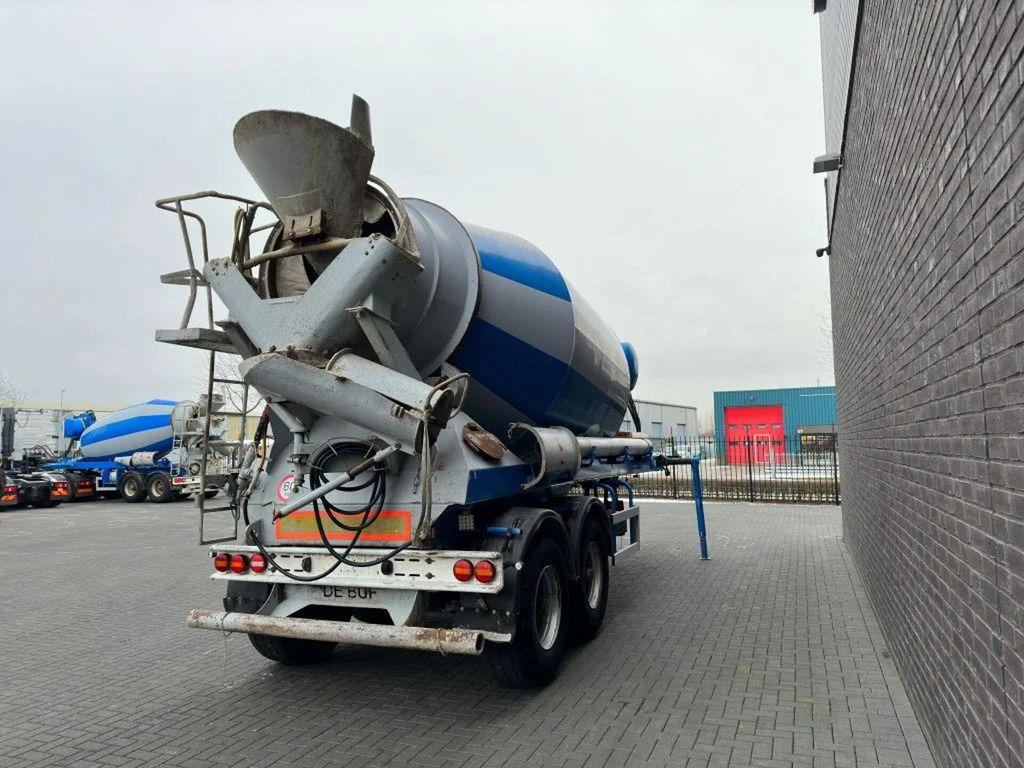 DE BUF 2-ASSIGE 10M3 CONCRETE MIXER/MISCHER/MIXE - Semi-reboque betoneira: foto 5 DE BUF 2-ASSIGE 10M3 CONCRETE MIXER/MISCHER/MIXE - Semi-reboque betoneira: foto 5