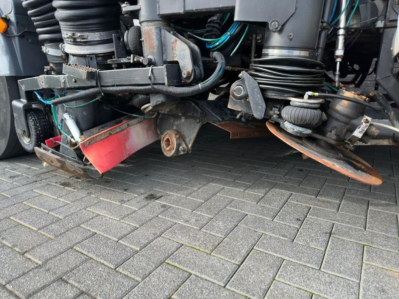 Varredora urbana MAN TGM 18.240 4X2 + FAUN VIAJET 6R/HS SWEEPING TRUCK/ KEHRMASCHINE/VEEGWAGEN/FAHRBAHNREINIGER: foto 16