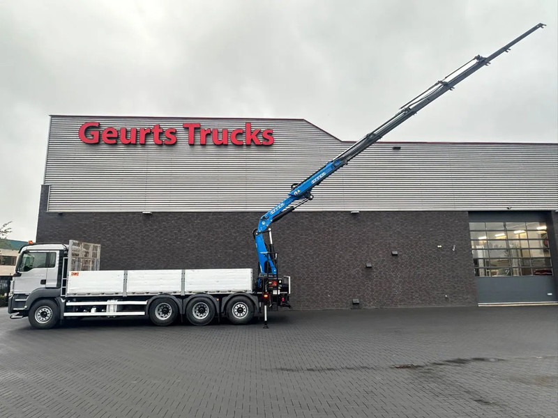 MAN TGS 35.460 8X4-4 BL OPEN LAADBAK MET EFFER 215/4S KRAAN / KRAN / CRANE / GRUA - Caminhão grua: foto 4 MAN TGS 35.460 8X4-4 BL OPEN LAADBAK MET EFFER 215/4S KRAAN / KRAN / CRANE / GRUA - Caminhão grua: foto 4