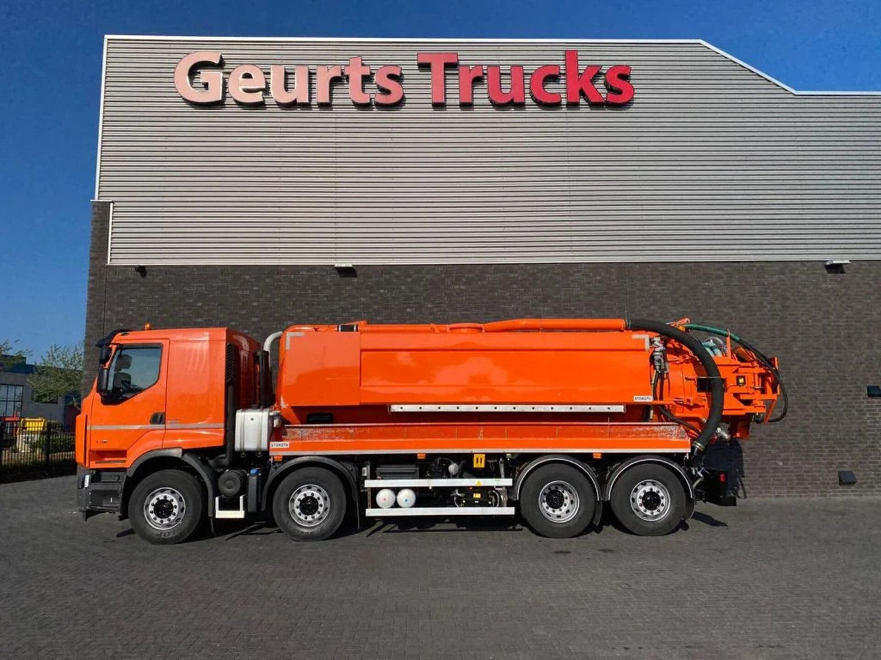 Renault Lander 430 8X2 STOKOTA VACUUM/HOGEDRUK /COMBI/KO - Caminhão limpa fossa: foto 1 Renault Lander 430 8X2 STOKOTA VACUUM/HOGEDRUK /COMBI/KO - Caminhão limpa fossa: foto 1