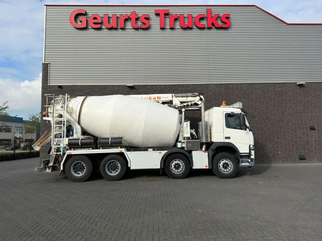 Volvo FM 410 8X4 + STETTER 9 M3 MIXER/MISCHER + THEAM - Caminhão betoneira: foto 4 Volvo FM 410 8X4 + STETTER 9 M3 MIXER/MISCHER + THEAM - Caminhão betoneira: foto 4