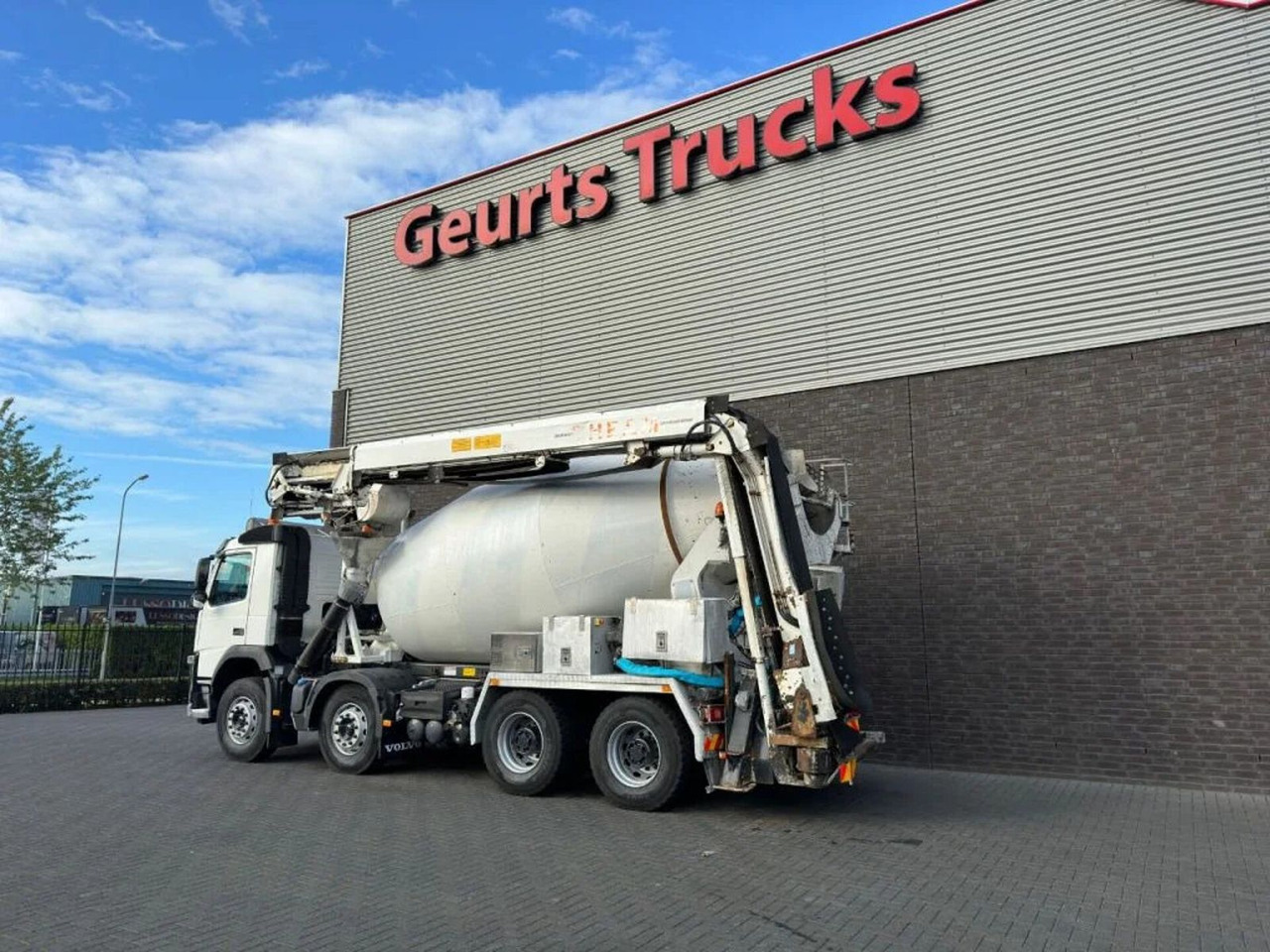 Volvo FM 410 8X4 + STETTER 9 M3 MIXER/MISCHER + THEAM - Caminhão betoneira: foto 3 Volvo FM 410 8X4 + STETTER 9 M3 MIXER/MISCHER + THEAM - Caminhão betoneira: foto 3