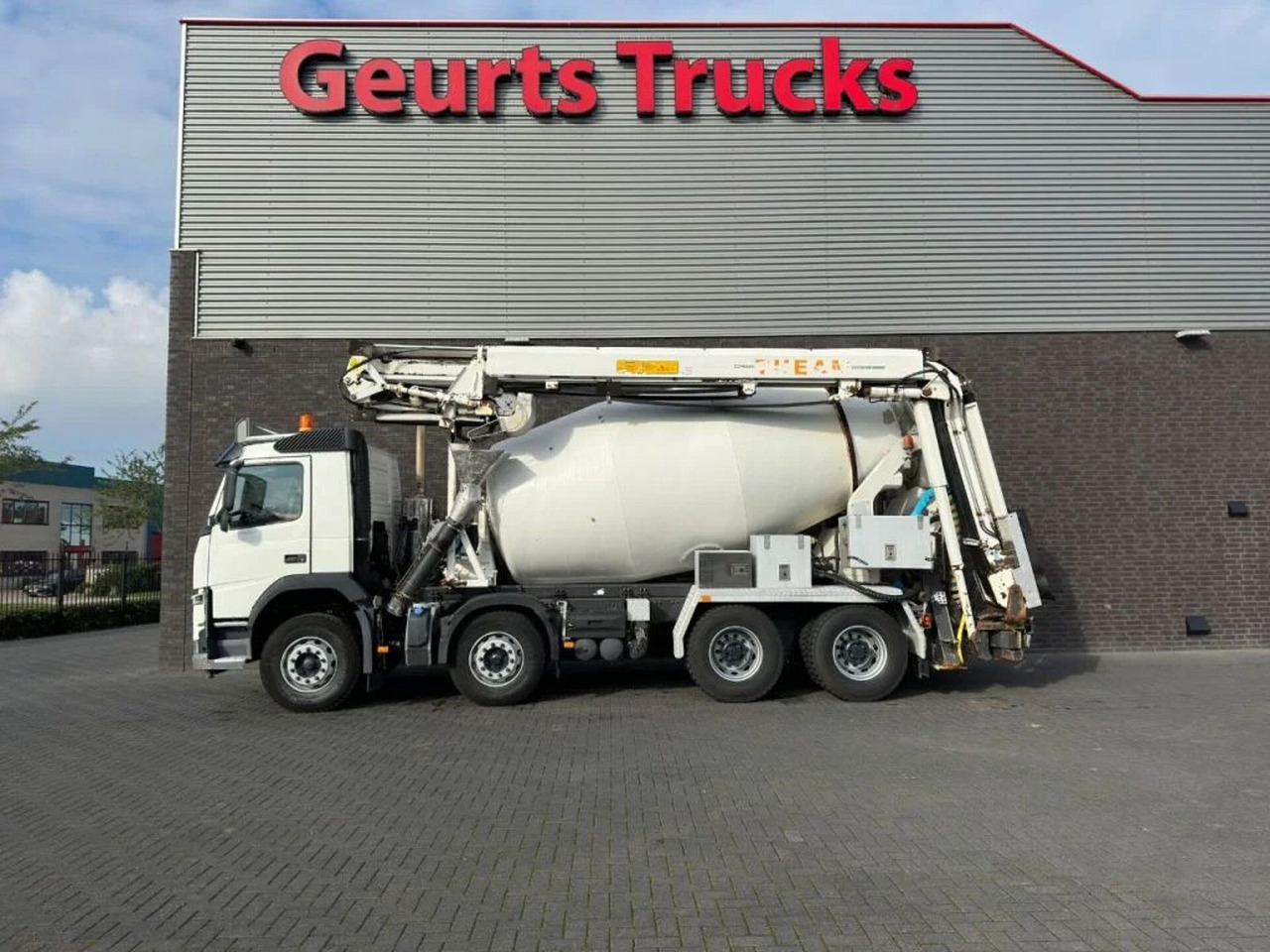 Volvo FM 410 8X4 + STETTER 9 M3 MIXER/MISCHER + THEAM - Caminhão betoneira: foto 1 Volvo FM 410 8X4 + STETTER 9 M3 MIXER/MISCHER + THEAM - Caminhão betoneira: foto 1
