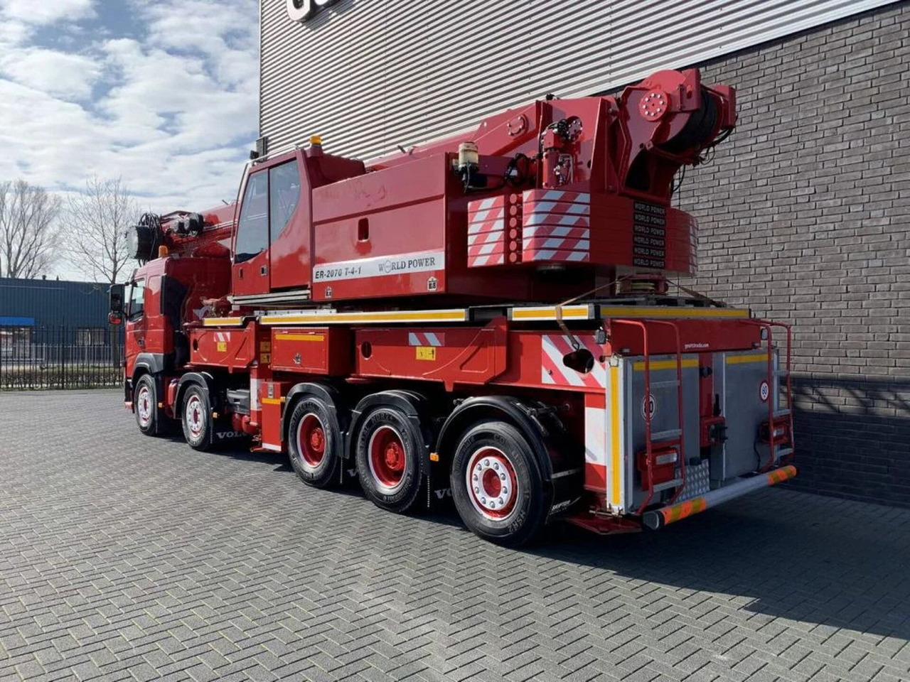 Volvo FM 460 ERKIN WORLD POWER ER 2070 T-4.1 CRANE/KRA - Caminhão grua: foto 3 Volvo FM 460 ERKIN WORLD POWER ER 2070 T-4.1 CRANE/KRA - Caminhão grua: foto 3