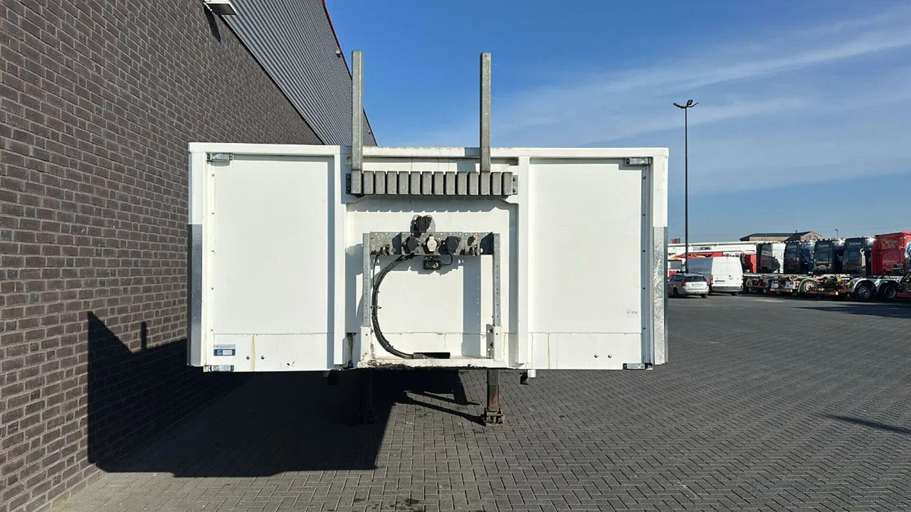 Web-Trailer PRSH18-1TRI 2 ASSER GESTUURD COMPLEET - Semi-reboque plataforma/ Caixa aberta: foto 4 Web-Trailer PRSH18-1TRI 2 ASSER GESTUURD COMPLEET - Semi-reboque plataforma/ Caixa aberta: foto 4