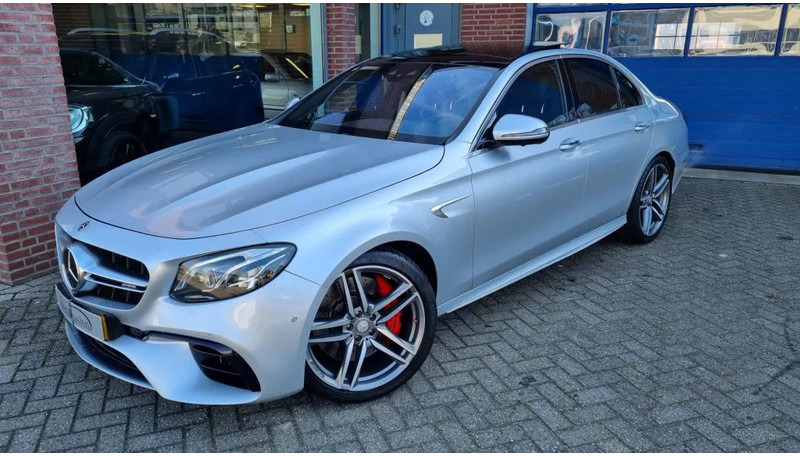 Mercedes-Benz E-Klasse 63 S, 4 Matic AMG..... Premium plus. - Sedã: foto 2 Mercedes-Benz E-Klasse 63 S, 4 Matic AMG..... Premium plus. - Sedã: foto 2