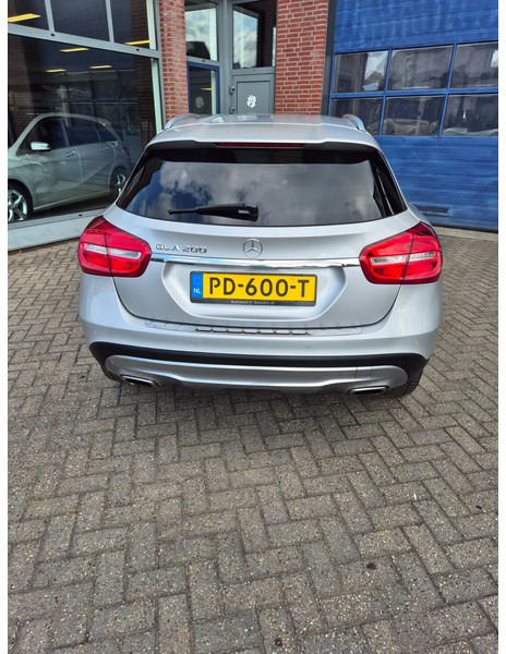 Mercedes-Benz GLA 200 automaat Prestige - Automóvel: foto 5 Mercedes-Benz GLA 200 automaat Prestige - Automóvel: foto 5