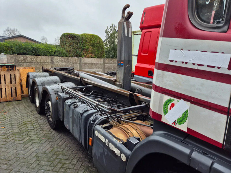 Scania P 420 8x2...... manuel gearbox. - Caminhão com sistema de cabo: foto 2 Scania P 420 8x2...... manuel gearbox. - Caminhão com sistema de cabo: foto 2