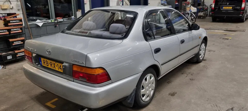 Toyota Corolla GXI 1.6. autom... Limited - Automóvel: foto 3 Toyota Corolla GXI 1.6. autom... Limited - Automóvel: foto 3
