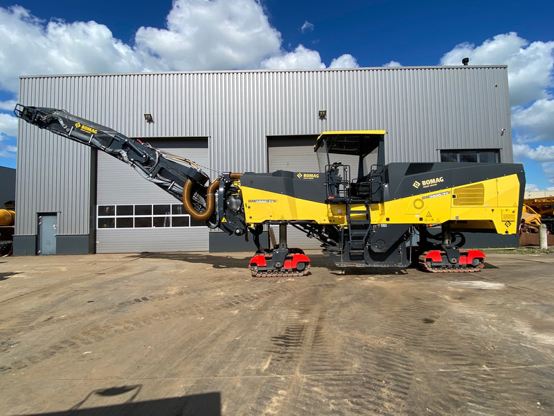 Bomag BM2000/75 Cold Planer - Aplainadora (Fresadora): foto 1 Bomag BM2000/75 Cold Planer - Aplainadora (Fresadora): foto 1