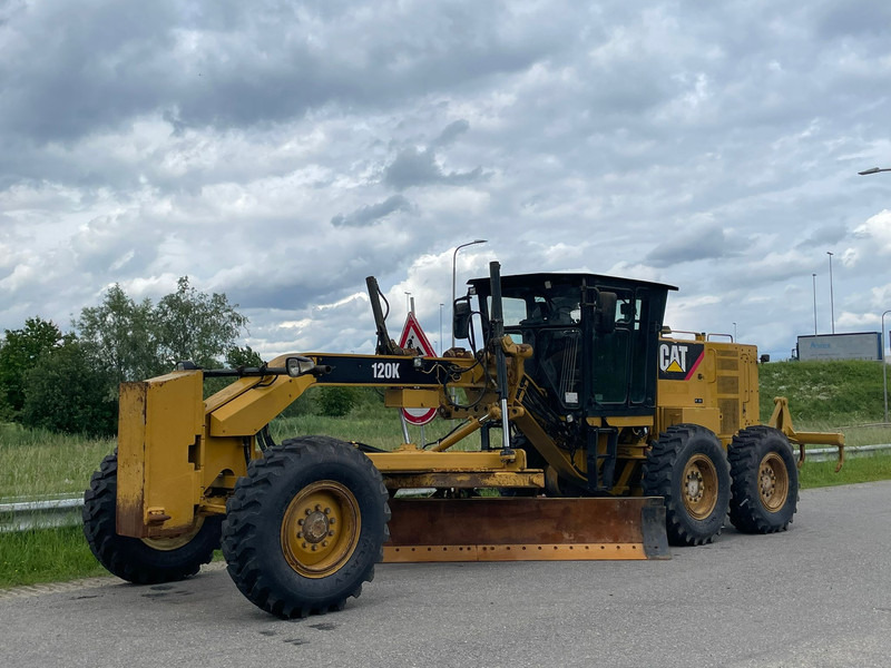 Caterpillar 120K | NEW TIRES - Motoniveladora: foto 2 Caterpillar 120K | NEW TIRES - Motoniveladora: foto 2