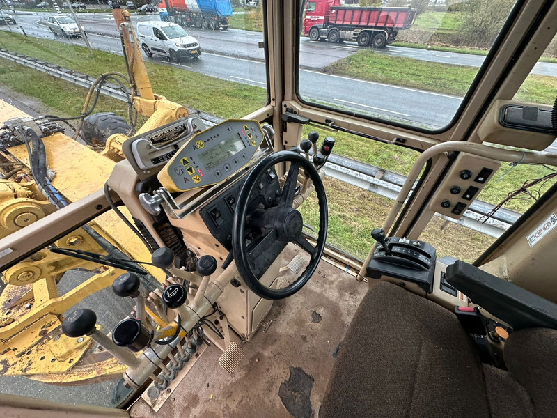 Motoniveladora Caterpillar 14H: foto 19