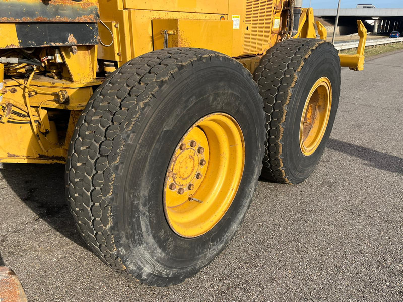 Motoniveladora Caterpillar 160H: foto 11