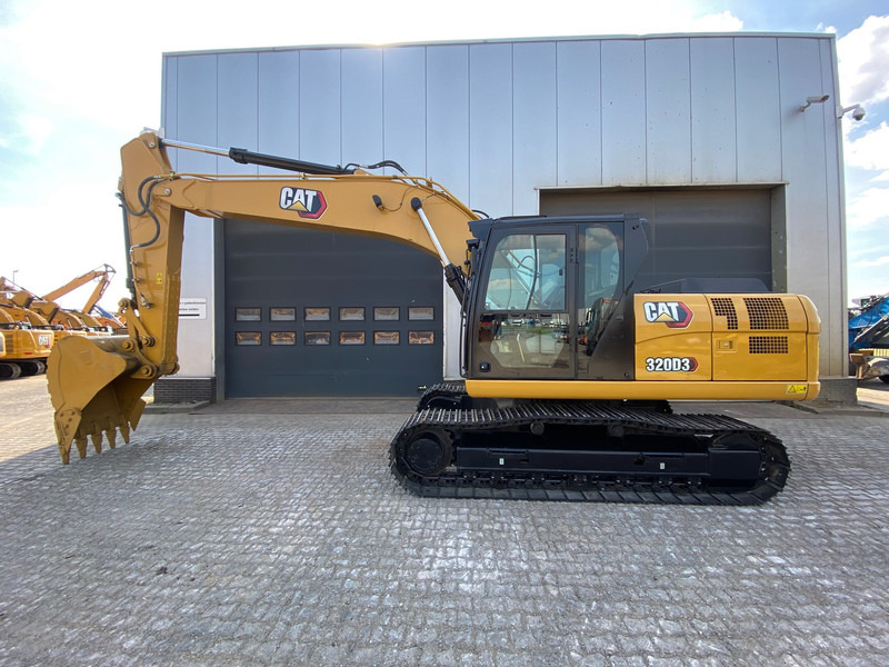 Caterpillar 320D3 - NEW / bucket with teeth / hammerlines - Escavadeira: foto 1 Caterpillar 320D3 - NEW / bucket with teeth / hammerlines - Escavadeira: foto 1