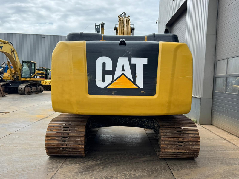 Caterpillar 320FL incl. 3 x Bucket - Escavadora de rastos: foto 4 Caterpillar 320FL incl. 3 x Bucket - Escavadora de rastos: foto 4