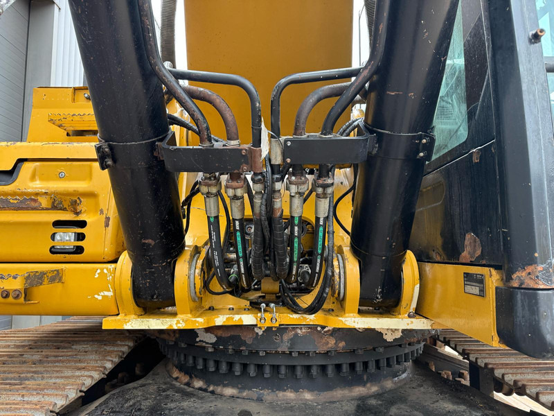 Escavadora de rastos Caterpillar 352F: foto 10