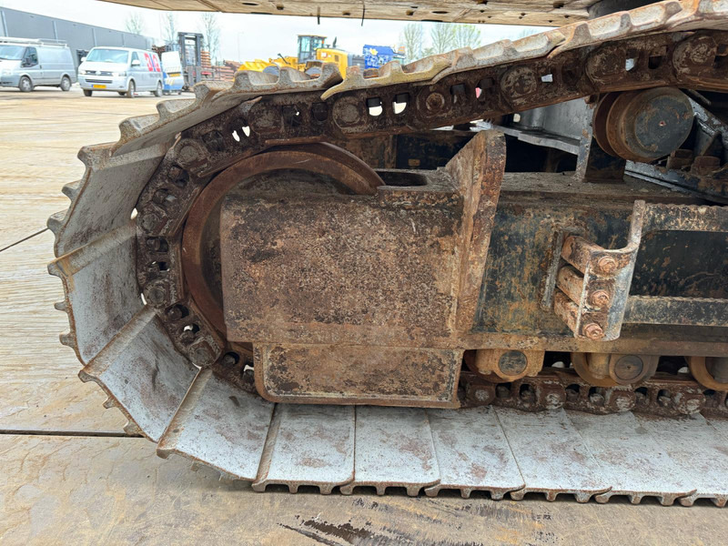 Escavadora de rastos Caterpillar 352F: foto 16