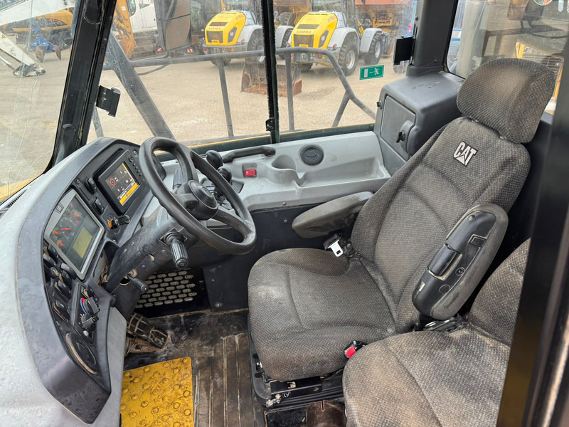 Caminhão articulado Caterpillar 735C - CAT Rebuild transmission: foto 11