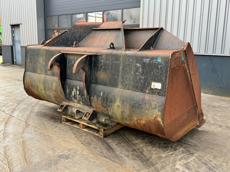 Caterpillar 966M Bucket 4.4 m3 - Balde: foto 5 Caterpillar 966M Bucket 4.4 m3 - Balde: foto 5