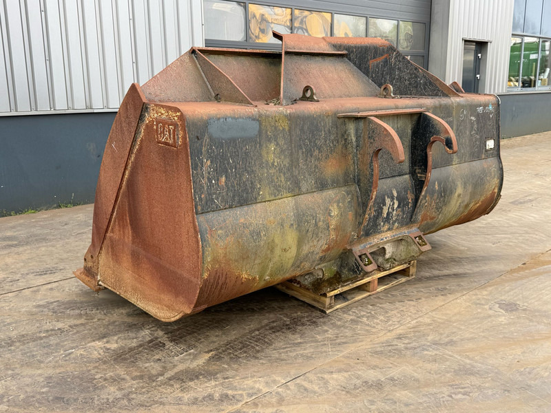 Caterpillar 966M Bucket 4.4 m3 - Balde: foto 3 Caterpillar 966M Bucket 4.4 m3 - Balde: foto 3