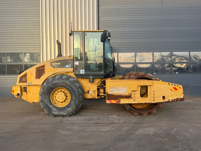 Caterpillar CP76 Padfoot roller - Rolo: foto 4 Caterpillar CP76 Padfoot roller - Rolo: foto 4