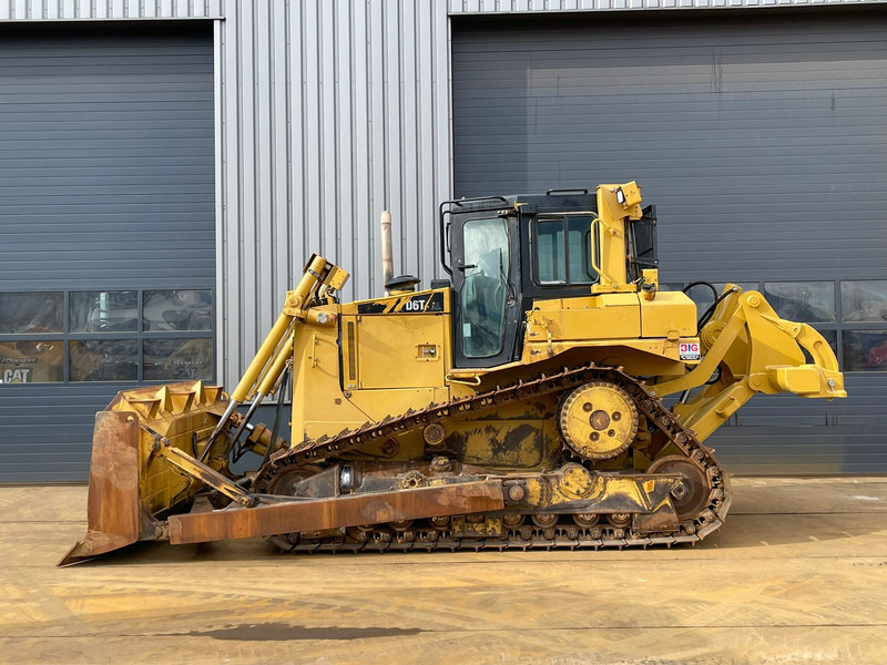 Caterpillar D6T XL - Buldôzer: foto 1 Caterpillar D6T XL - Buldôzer: foto 1