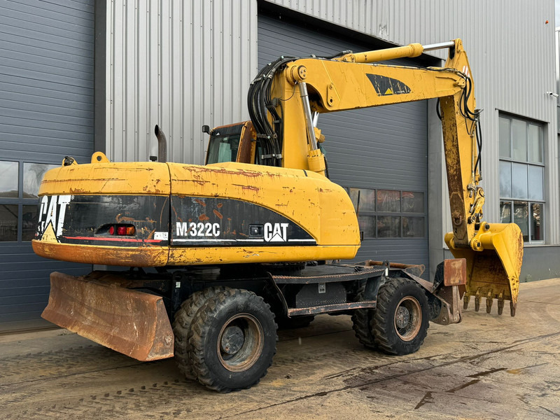 Escavadeira de rodas Caterpillar M322C - Hydraulic stabilizers / VA Triple boom / CE-certified,: foto 8