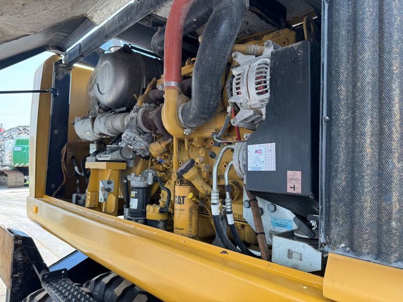 Manipulador de material Caterpillar MH3024: foto 20