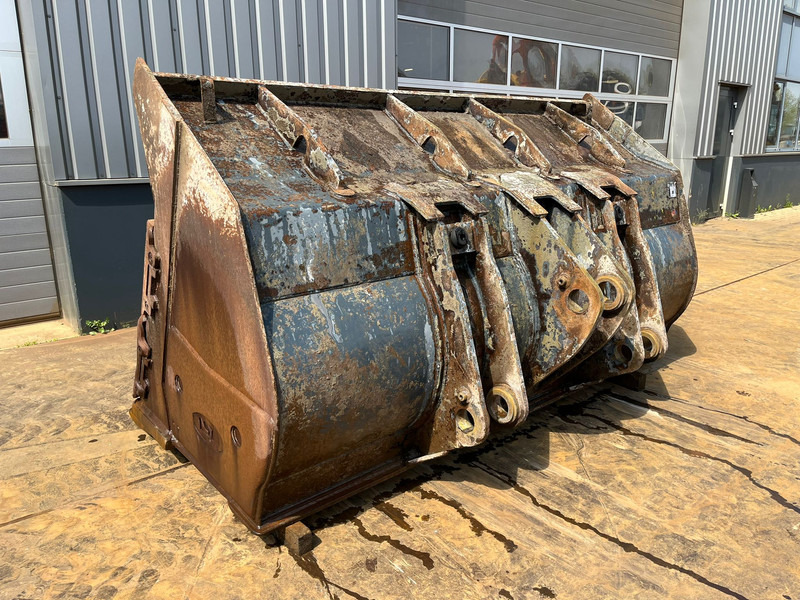 Doosan Bucket DL420-3 4500 l - Balde: foto 1 Doosan Bucket DL420-3 4500 l - Balde: foto 1