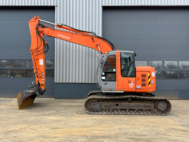 Hitachi ZX135US | Dutch machine - Escavadora de rastos: foto 1 Hitachi ZX135US | Dutch machine - Escavadora de rastos: foto 1