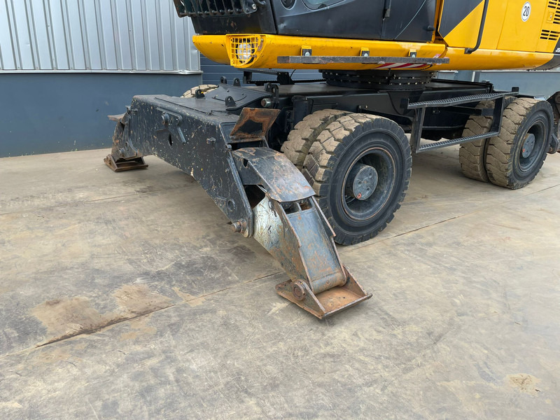 Locação de JCB JS200W Material Handler JCB JS200W Material Handler: foto 16