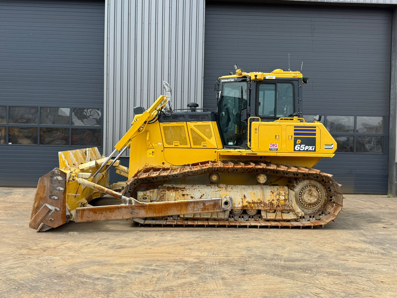 Komatsu D65PXi-18 - Buldôzer: foto 1 Komatsu D65PXi-18 - Buldôzer: foto 1