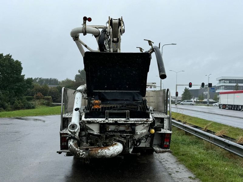 MAN TGA 26.360 6x4 with Putzmeister BSF24-4.16 24m Concrete Pump - Autobomba de betão: foto 4 MAN TGA 26.360 6x4 with Putzmeister BSF24-4.16 24m Concrete Pump - Autobomba de betão: foto 4