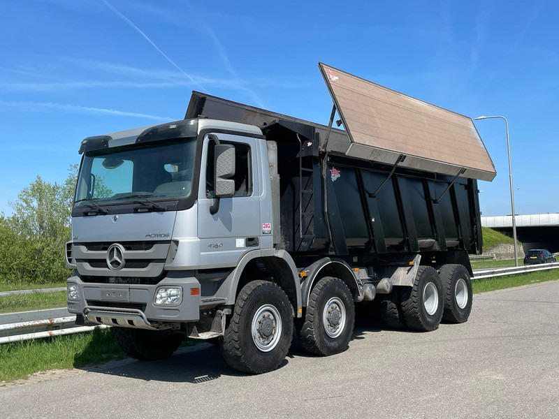 MERCEDESBENZ Actros 4150 V8 - Caminhão basculante: foto 5 MERCEDESBENZ Actros 4150 V8 - Caminhão basculante: foto 5
