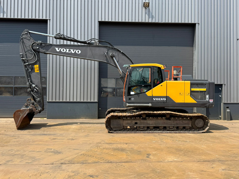 Volvo EC220EL | Dutch Machine - Escavadora de rastos: foto 1 Volvo EC220EL | Dutch Machine - Escavadora de rastos: foto 1