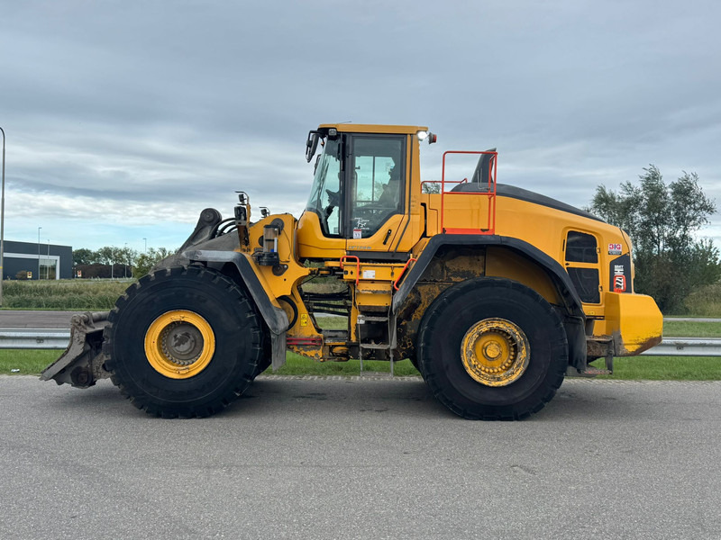 Volvo L220H - Carregadeira de rodas: foto 1 Volvo L220H - Carregadeira de rodas: foto 1
