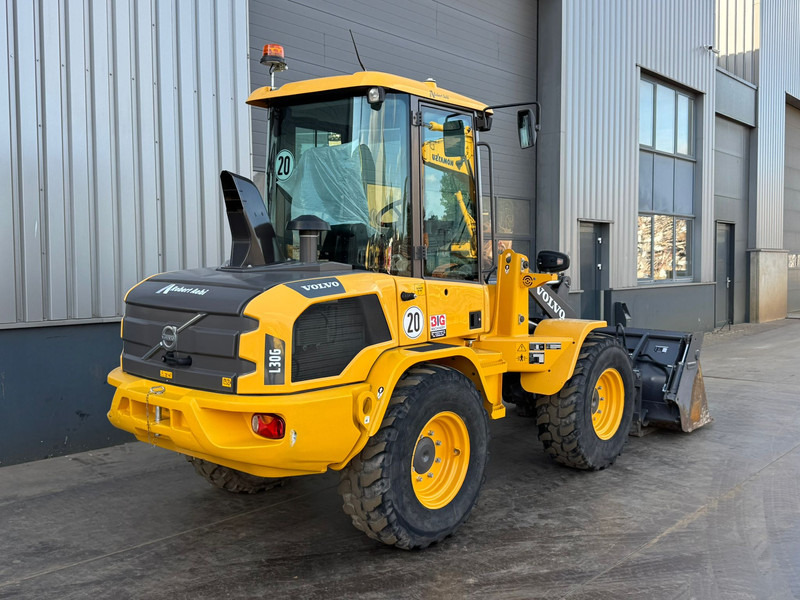 Volvo L30G - Carregadeira de rodas: foto 5 Volvo L30G - Carregadeira de rodas: foto 5