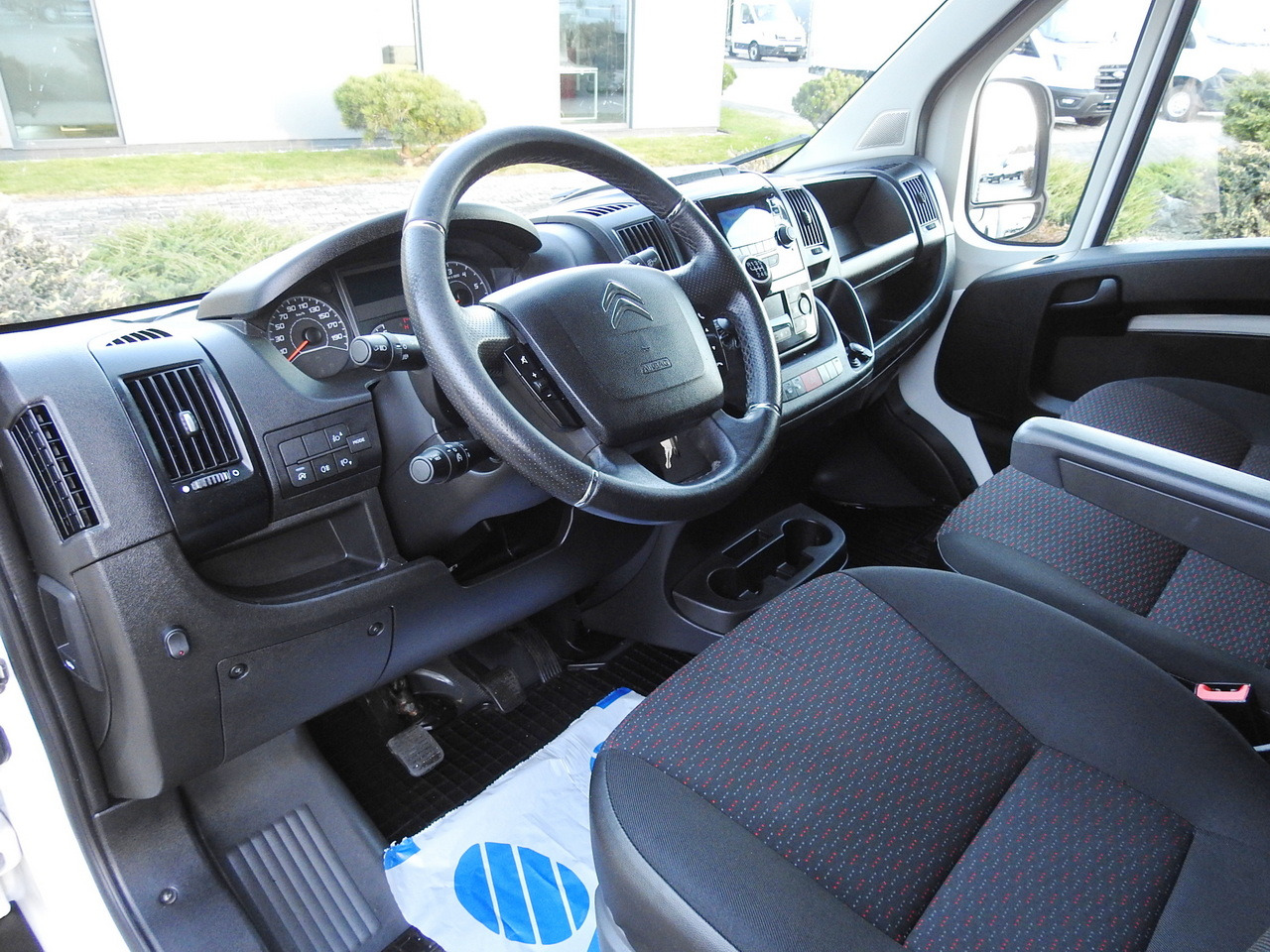 CITROEN JUMPER TARPAULIN 10 PALLETS CRUISE CONTROL AIR CONDITIONING LED LIGHTS PNEUMATICS 165HP - Furgão de toldo: foto 2 CITROEN JUMPER TARPAULIN 10 PALLETS CRUISE CONTROL AIR CONDITIONING LED LIGHTS PNEUMATICS 165HP - Furgão de toldo: foto 2