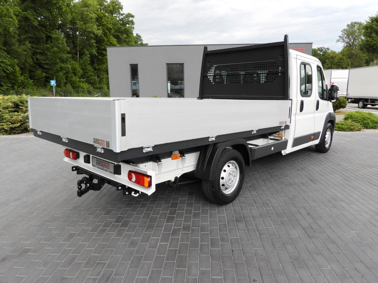 Citroën JUMPER PRITSCHE DOPPELKABINE DOKA 7 SITZE - Furgão caixa aberta, Carrinha cabine dupla: foto 3 Citroën JUMPER PRITSCHE DOPPELKABINE DOKA 7 SITZE - Furgão caixa aberta, Carrinha cabine dupla: foto 3