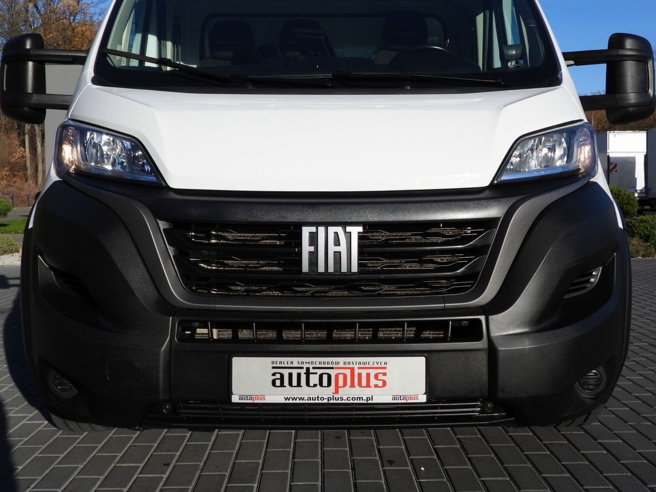 Carrinha frigorífica FIAT DUCATO REGRIGERATOR BOX -5*C HEATING FUNCTION AIR CONDITIONING 140HP: foto 15 Carrinha frigorífica FIAT DUCATO REGRIGERATOR BOX -5*C HEATING FUNCTION AIR CONDITIONING 140HP: foto 15