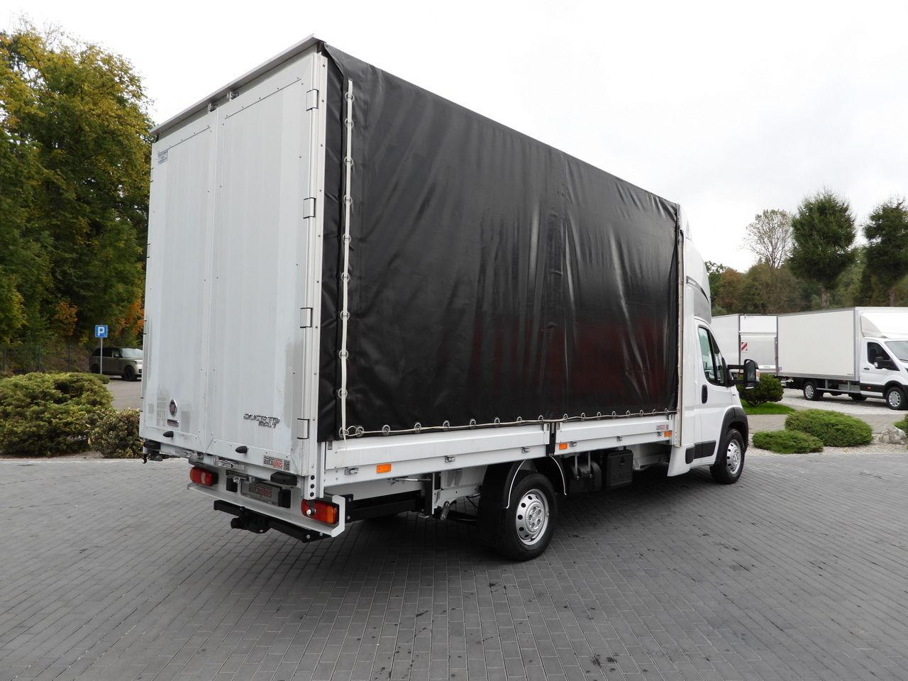 FIAT DUCATO TARPAULIN 9 PALLETS CRUISE CONTROL LED LIGHTS PNEUMATICS AIR CONDITIONING 180HP - Furgão de toldo: foto 3 FIAT DUCATO TARPAULIN 9 PALLETS CRUISE CONTROL LED LIGHTS PNEUMATICS AIR CONDITIONING 180HP - Furgão de toldo: foto 3
