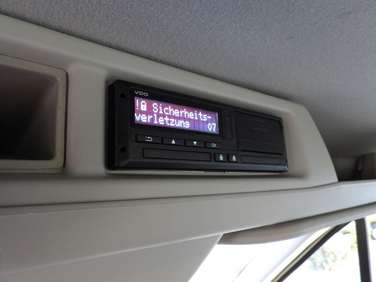 FORD TRANSIT 4x4 STAKE BODY DOUBLE CABIN DOKA 6 SEATS CRUISE CONTROL LED LIGHTS AIR CONDITIONING 170HP - Carrinha cabine dupla: foto 5 FORD TRANSIT 4x4 STAKE BODY DOUBLE CABIN DOKA 6 SEATS CRUISE CONTROL LED LIGHTS AIR CONDITIONING 170HP - Carrinha cabine dupla: foto 5