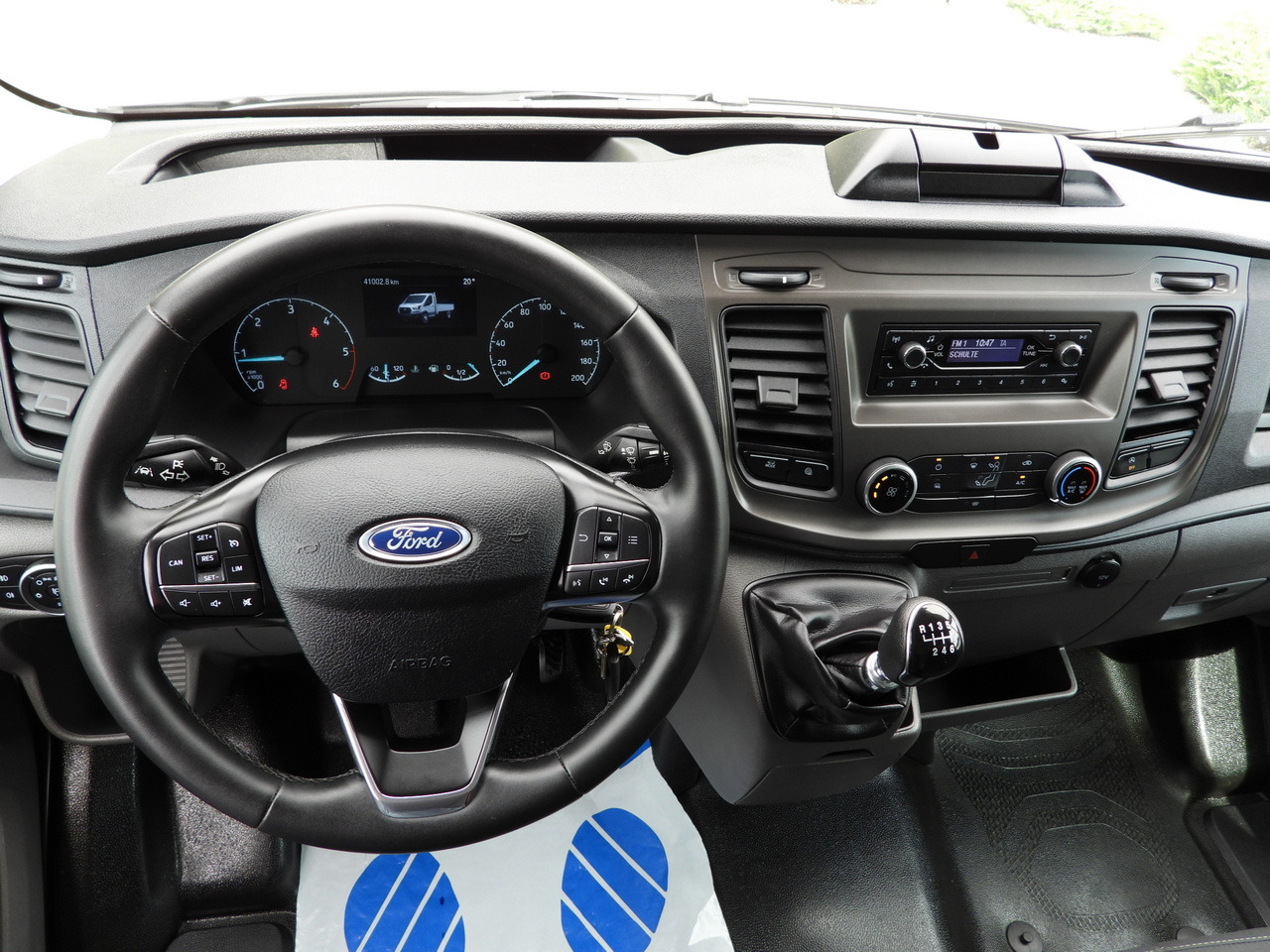 Locação de FORD TRANSIT BOX 8 PALLETS CRUISE CONTROL AIR CONDITIONING 130HP FORD TRANSIT BOX 8 PALLETS CRUISE CONTROL AIR CONDITIONING 130HP: foto 28 Locação de FORD TRANSIT BOX 8 PALLETS CRUISE CONTROL AIR CONDITIONING 130HP FORD TRANSIT BOX 8 PALLETS CRUISE CONTROL AIR CONDITIONING 130HP: foto 28