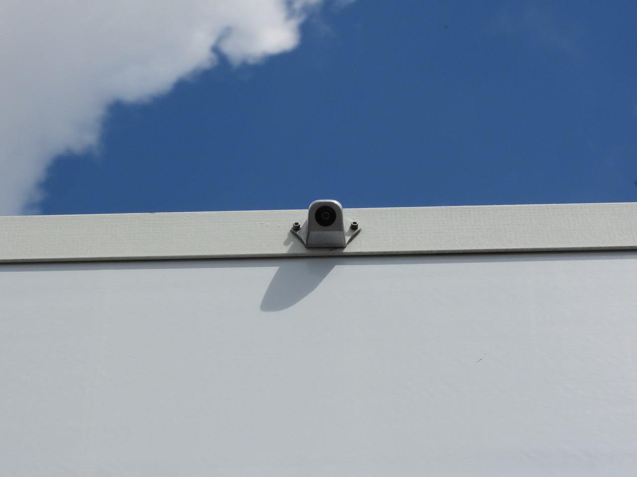 Carrinha de contentor FORD TRANSIT BOX LIFT 8 PALLETS CRUISE CONTROL LED LIGHTS AIR CONDITIONING 130HP: foto 26 Carrinha de contentor FORD TRANSIT BOX LIFT 8 PALLETS CRUISE CONTROL LED LIGHTS AIR CONDITIONING 130HP: foto 26