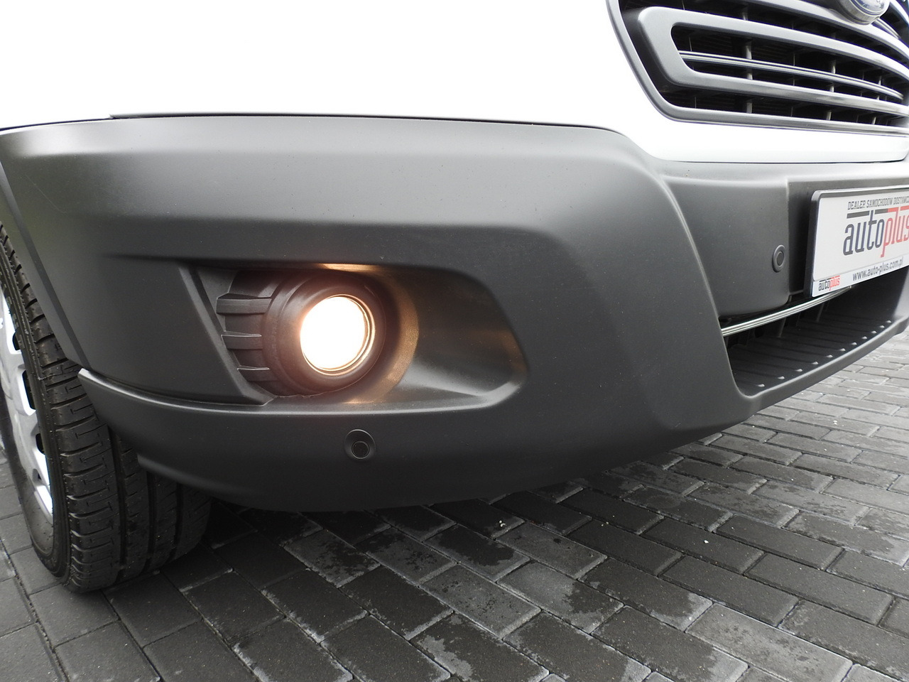 Carrinha frigorífica FORD TRANSIT REFRIGERATOR VAN 0*C HEATING FUNCTION POWER SUPPLY 230V CRUISE CONTROL NAVIGATION AIR CONDITIONING LED LIGHTS  130HP: foto 21