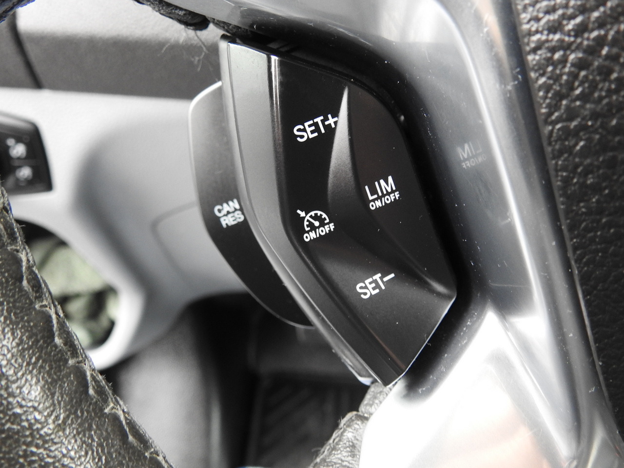 Carrinha frigorífica FORD TRANSIT REFRIGERATOR VAN 0*C HEATING FUNCTION POWER SUPPLY 230V CRUISE CONTROL NAVIGATION AIR CONDITIONING LED LIGHTS  130HP: foto 41