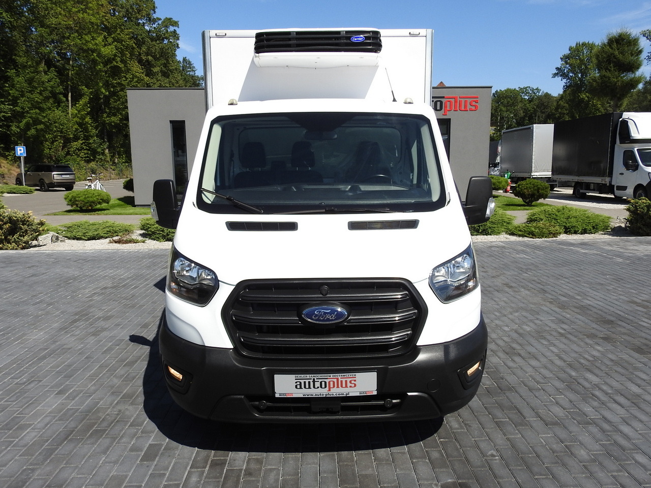 FORD TRANSIT REGRIGERATOR BOX 0*C POWER SUPPLY 230V CRUISE CONTROL AIR CONDITIONING TWIN WHEELS 170HP - Carrinha frigorífica: foto 5 FORD TRANSIT REGRIGERATOR BOX 0*C POWER SUPPLY 230V CRUISE CONTROL AIR CONDITIONING TWIN WHEELS 170HP - Carrinha frigorífica: foto 5