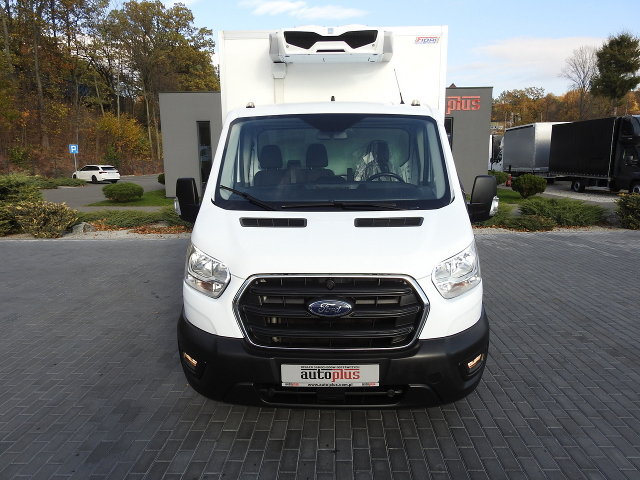 FORD TRANSIT REGRIGERATOR BOX -10*C POWER SUPPLY 230V CRUISE CONTROL AIR CONDITIONING LED LIGHTS PNEUMATICS TWIN WHEELS 130HP - Carrinha frigorífica: foto 5 FORD TRANSIT REGRIGERATOR BOX -10*C POWER SUPPLY 230V CRUISE CONTROL AIR CONDITIONING LED LIGHTS PNEUMATICS TWIN WHEELS 130HP - Carrinha frigorífica: foto 5