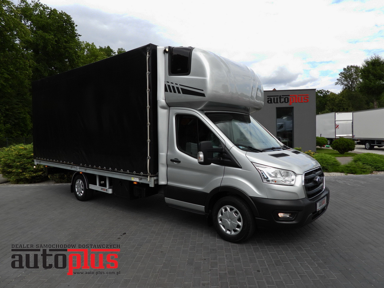 FORD TRANSIT TARPAULIN 10 PALLETS WEBASTO CRUISE CONTROL LED LIGHTS PNEUMATICS AIR CONDITIONING 160HP - Furgão de toldo: foto 1 FORD TRANSIT TARPAULIN 10 PALLETS WEBASTO CRUISE CONTROL LED LIGHTS PNEUMATICS AIR CONDITIONING 160HP - Furgão de toldo: foto 1